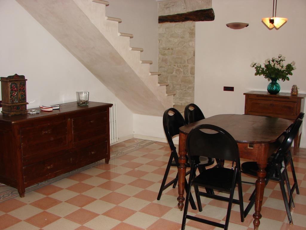 Отель La Casina Delle Fate Нумана Экстерьер фото